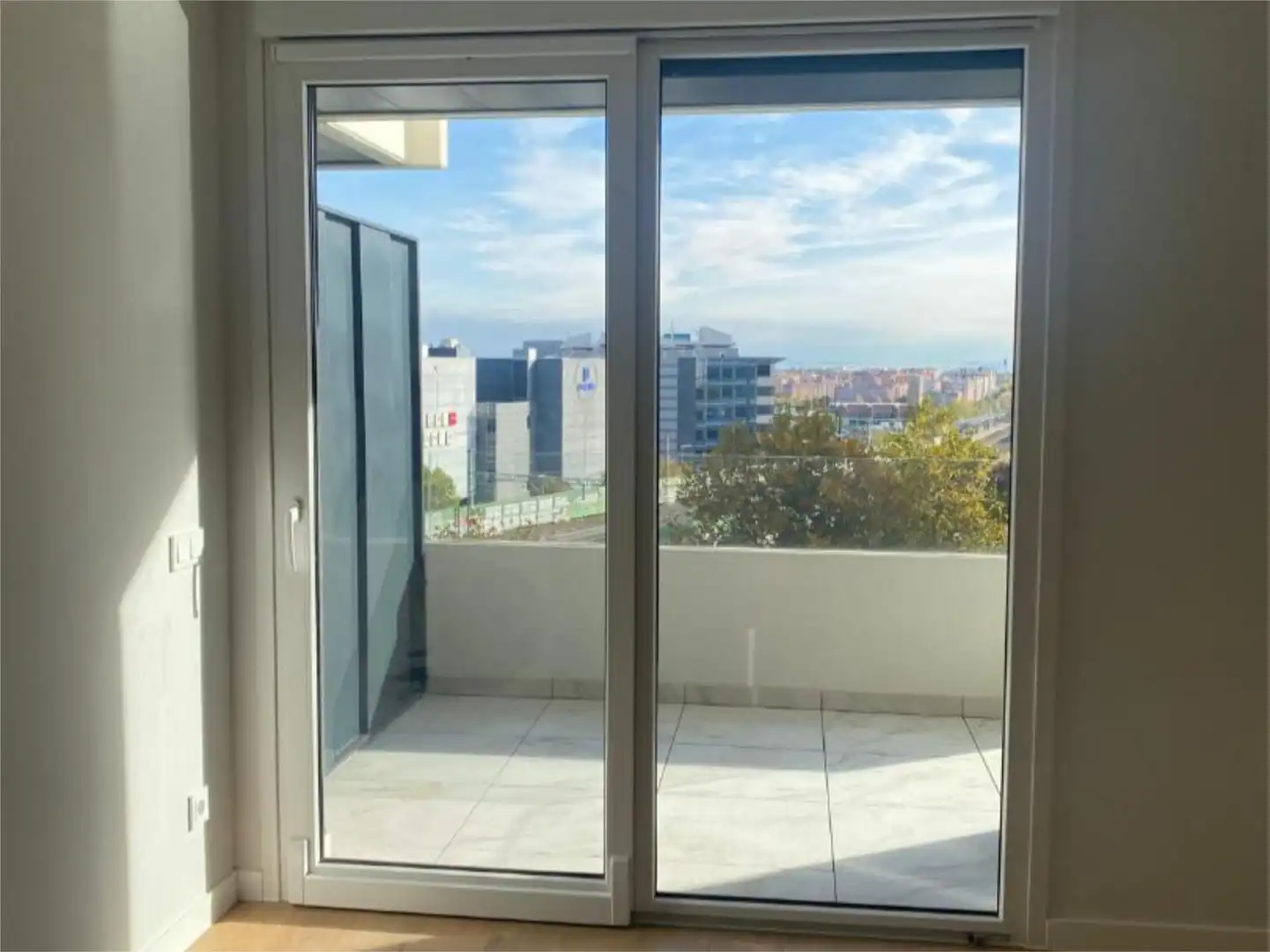 Balcony of Flat for sale in  Madrid Capital  with Air Conditioner, Heating and Parquet flooring