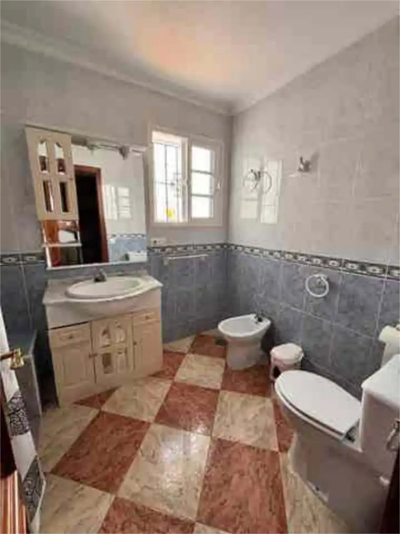 Casa o xalet en venda a Algar Bany de Casa o xalet en venda en Algar amb Terrassa