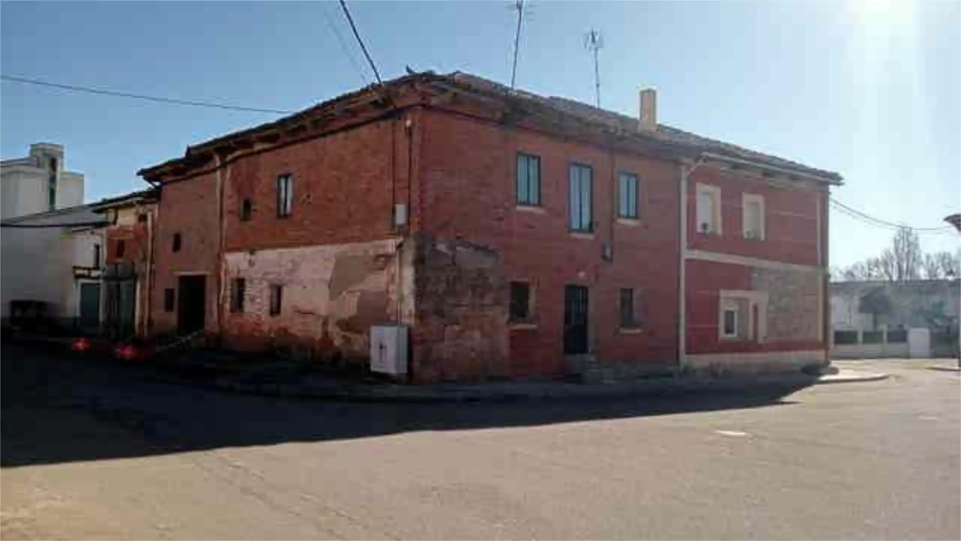 Vista exterior de Casa o xalet en venda en Sotresgudo