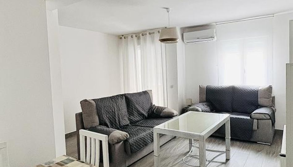 Piso de alquiler en Calle Arturo Gazul, 10, Ciudad Jardín, Badajoz Capital - imagen 1 Foto 1 de Piso de alquiler en Calle Arturo Gazul, 10, Ciudad Jardín, Badajoz Capital