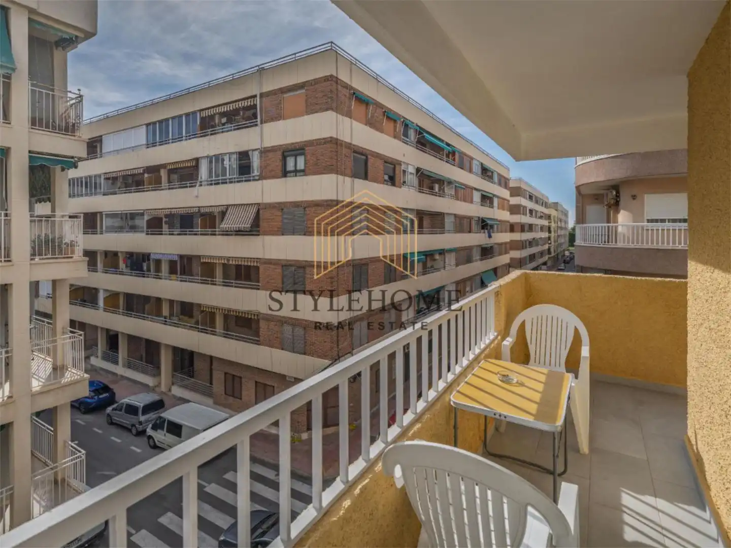 Terrasse von Wohnungen zum Verkauf in Torrevieja mit Klimaanlage, Terrasse und Balkon