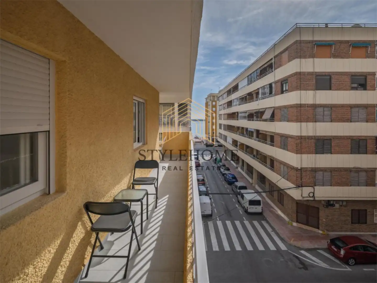 Außenansicht von Wohnungen zum Verkauf in Torrevieja mit Klimaanlage, Terrasse und Balkon