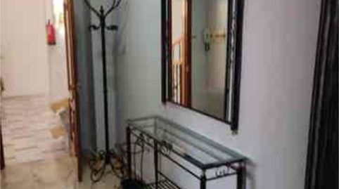 Foto 2 de Piso de alquiler en Baena, Córdoba