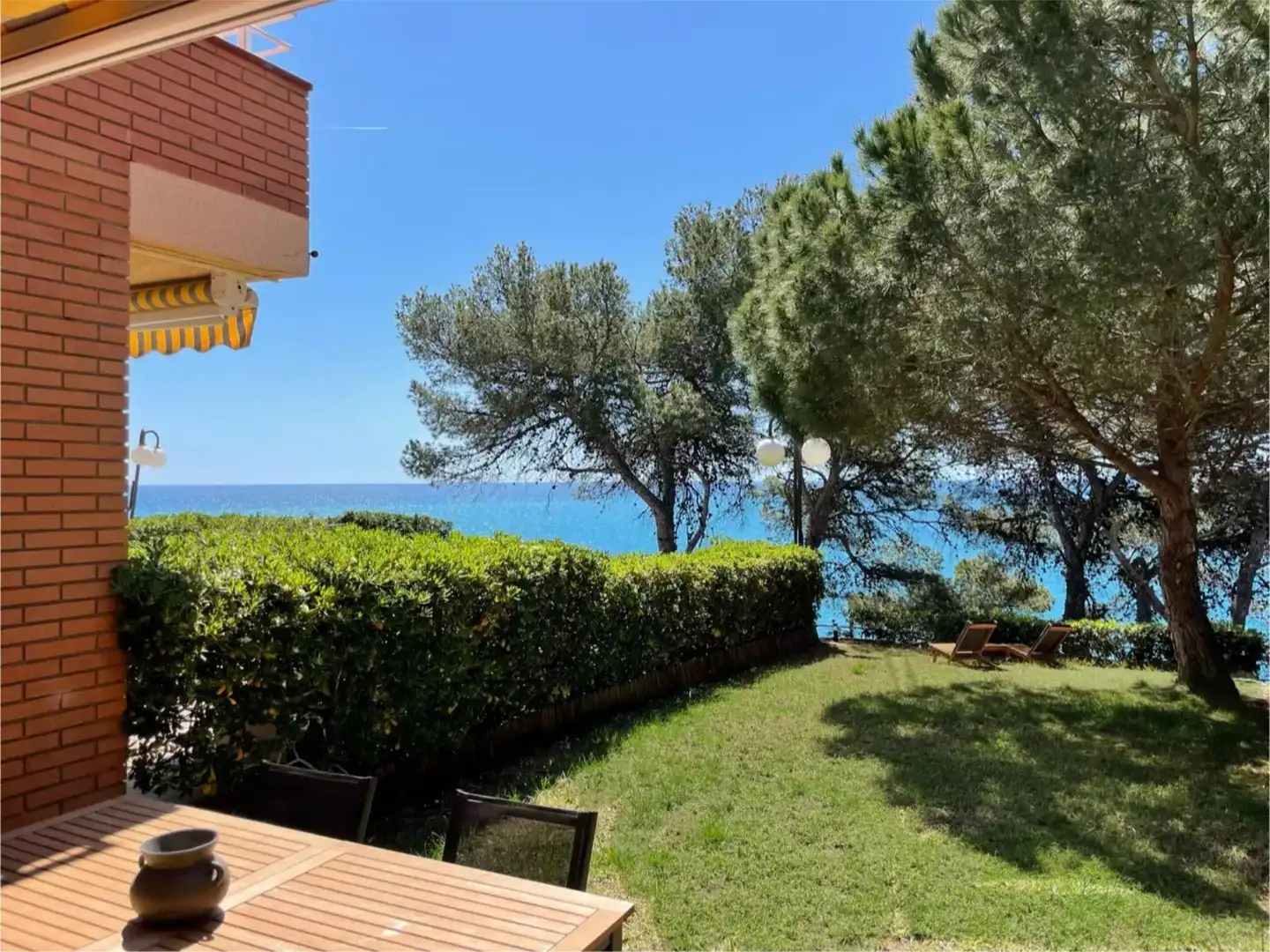 Casa adosada en venta en Carrer del Pas de la Mala Dona, 8, Pla de Maset - Cap de Salou Jardín de Casa adosada en venta en Salou con Calefacción, Jardín privado y Parquet