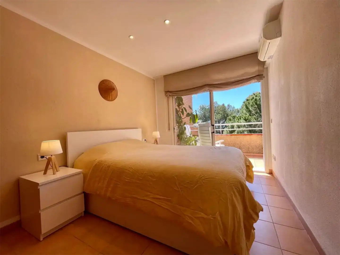 Casa adosada en venta en Carrer del Pas de la Mala Dona, 8, Pla de Maset - Cap de Salou Habitación de Casa adosada en venta en Salou con Calefacción, Jardín privado y Parquet