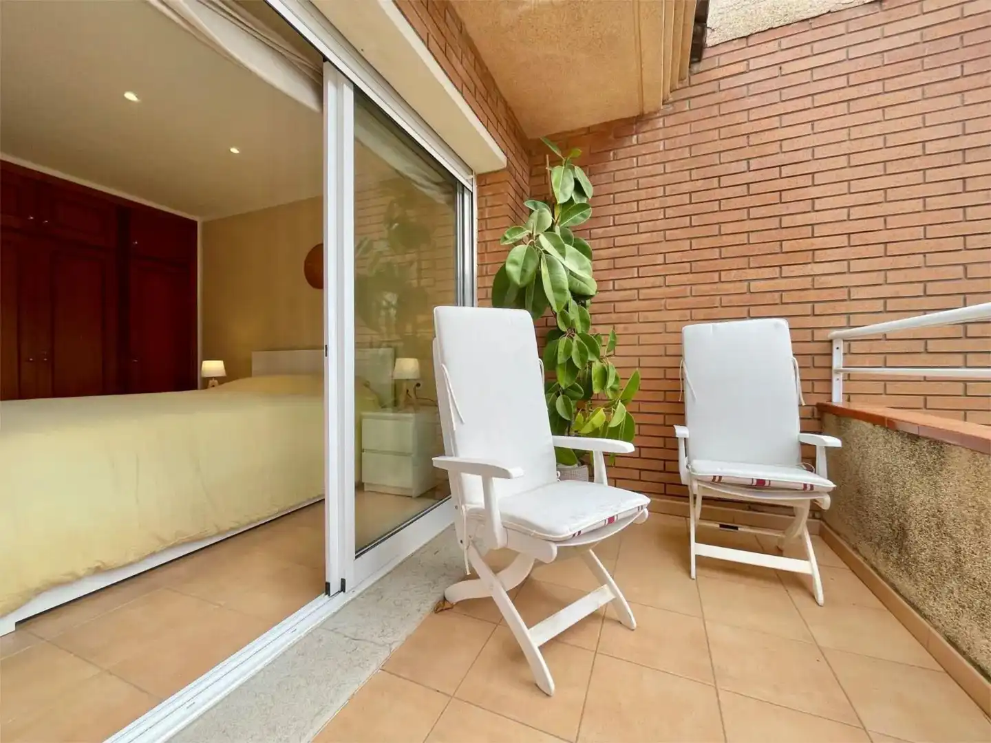 Casa adosada en venta en Carrer del Pas de la Mala Dona, 8, Pla de Maset - Cap de Salou Terraza de Casa adosada en venta en Salou con Calefacción, Jardín privado y Parquet