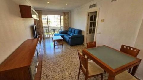 Room in Avenida de Los Guindos, 40, Los Guindos - Parque Mediterráneo - Santa Paula, Málaga Capital - image 2 Photo 2 of Room in Avenida de Los Guindos, 40, Los Guindos - Parque Mediterráneo - Santa Paula, Málaga Capital