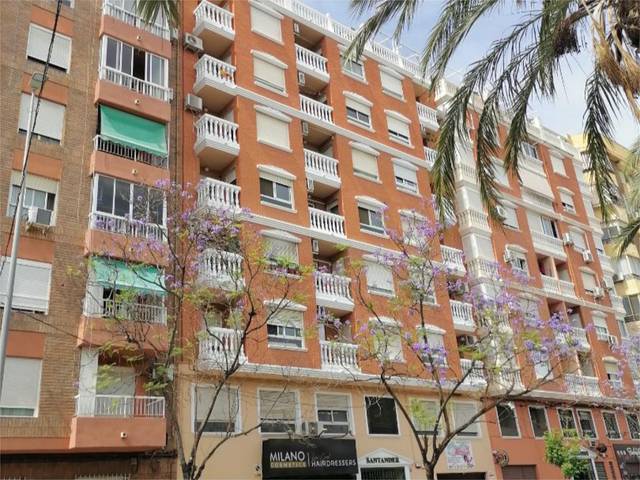 Piso en Venta en Avinguda Periodista Rodolfo de Salazar, 34 en Carolinas Altas