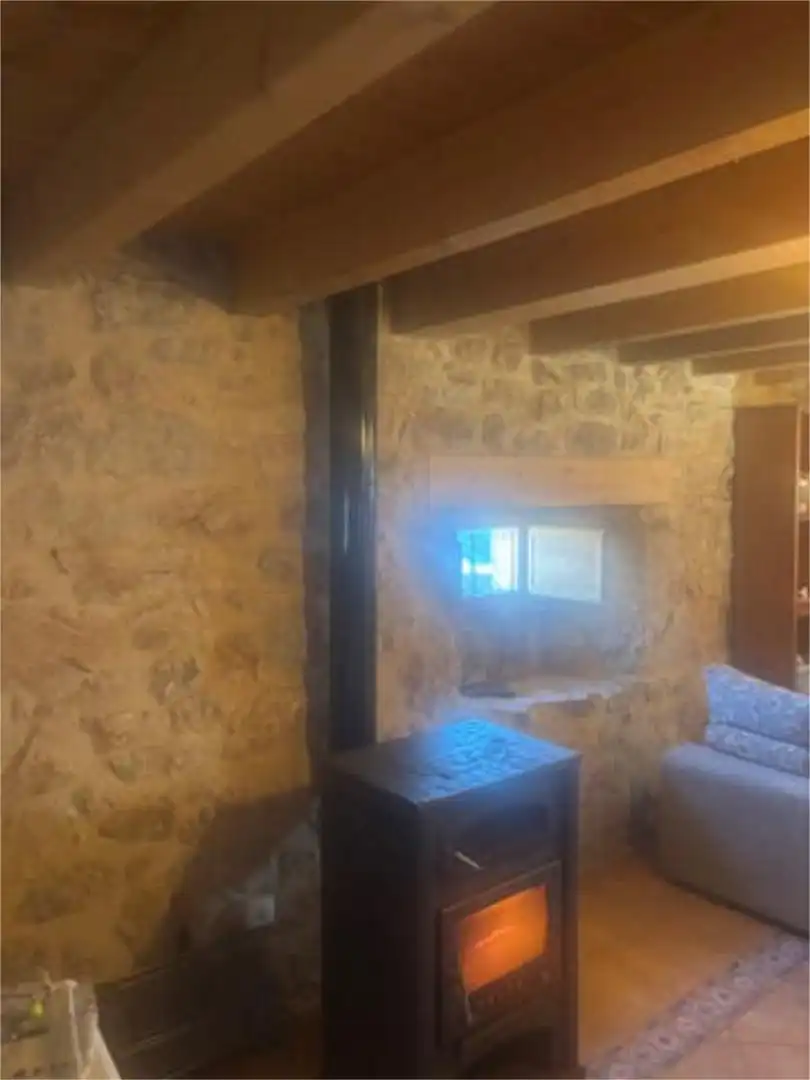 Houses for sale in Vegacervera  with Private garden