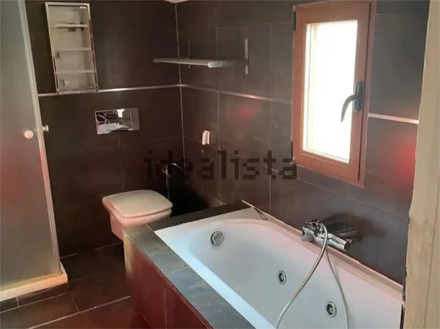 Piso en venta en Calle Santa Quiteria, 10, Tarancón Baño de Piso en venta en Tarancón con Aire acondicionado, Terraza y Amueblado
