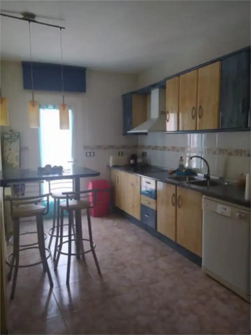 Casa o xalet en venda a Albalate del Arzobispo Cuina de Casa o xalet en venda en Albalate del Arzobispo amb Terrassa