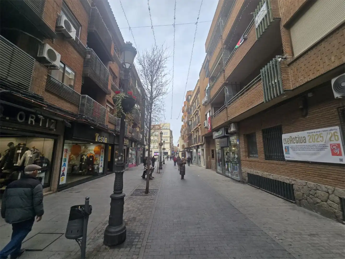 Außenansicht von Wohnung zum Verkauf in Leganés mit Klimaanlage, Terrasse und Balkon