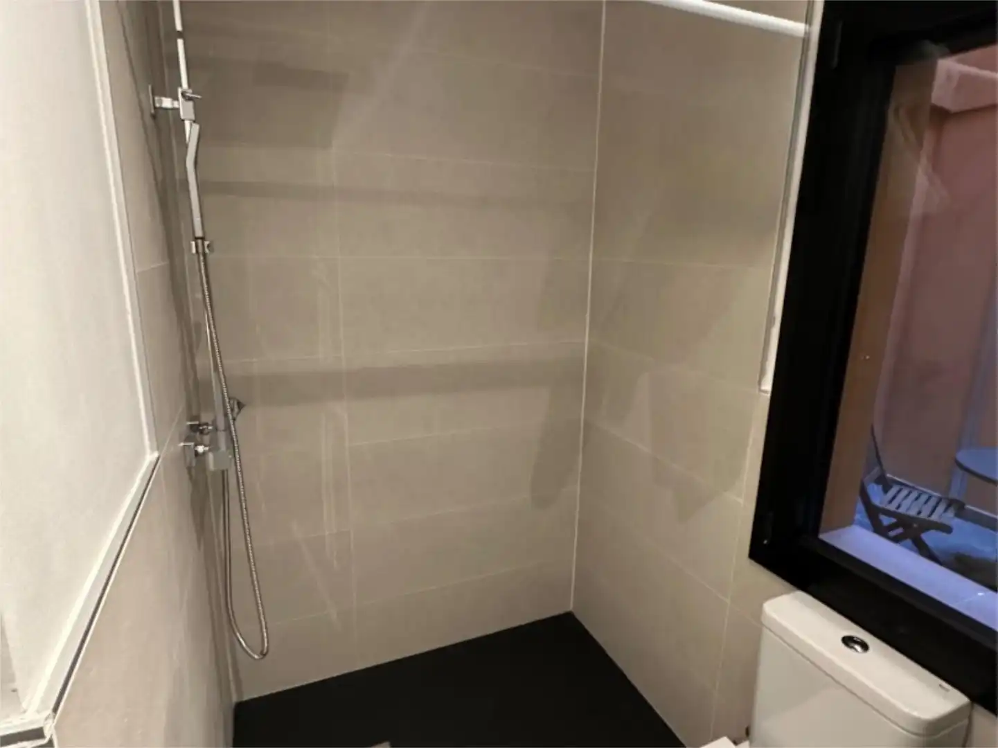 Flat for sale in Carrer Raval Canyelles, 12, Caldes de Montbui Bathroom of Flat for sale in Caldes de Montbui with Air Conditioner and Swimming Pool