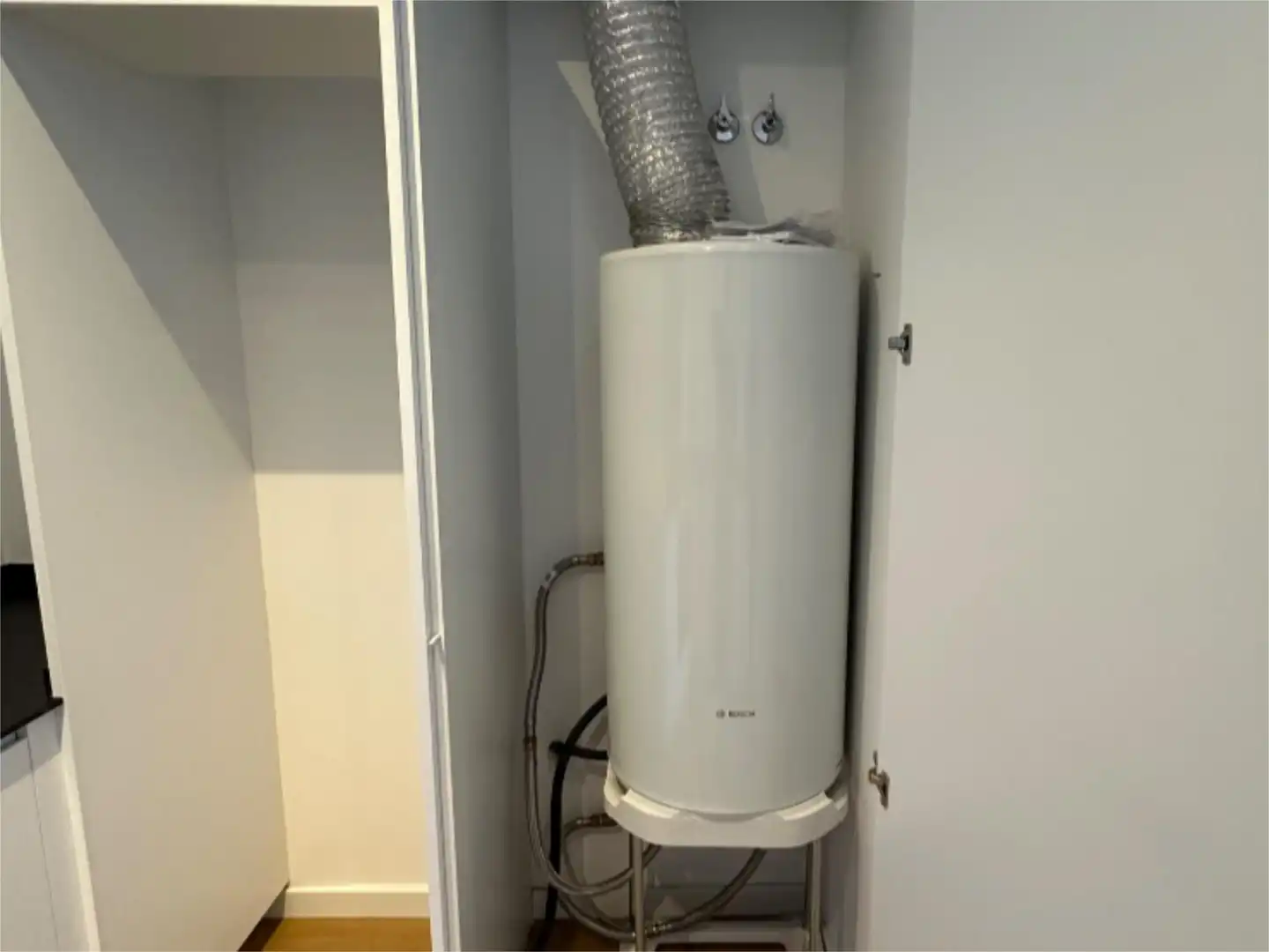 Flat for sale in Carrer Raval Canyelles, 12, Caldes de Montbui Bathroom of Flat for sale in Caldes de Montbui with Air Conditioner and Swimming Pool