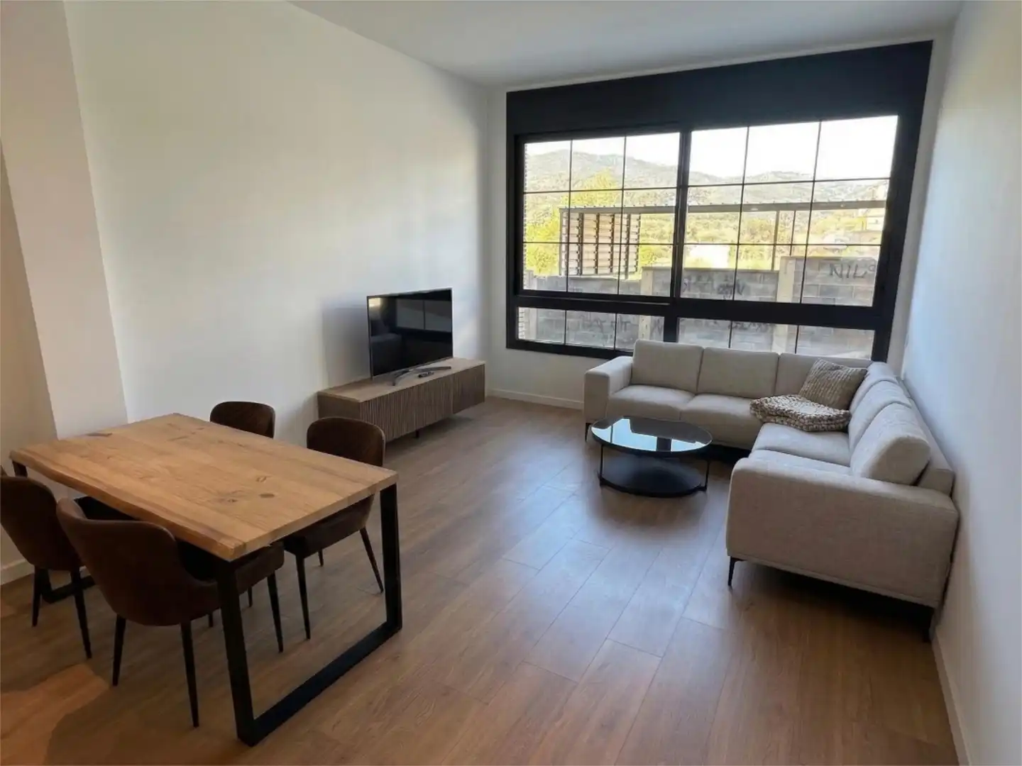 Living room of Flat for sale in Caldes de Montbui  with Air Conditioner and Swimming Pool