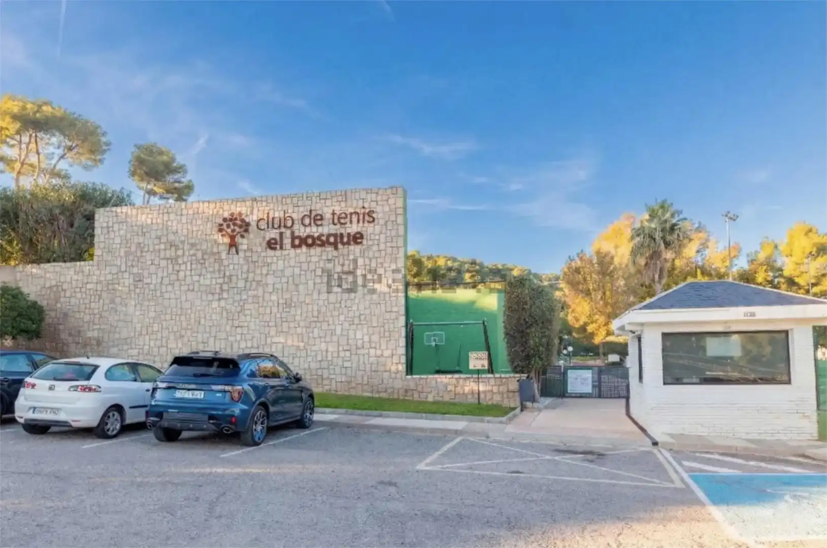 Vista exterior de Piso en venta en Godelleta con Aire acondicionado, Calefacción y Jardín privado