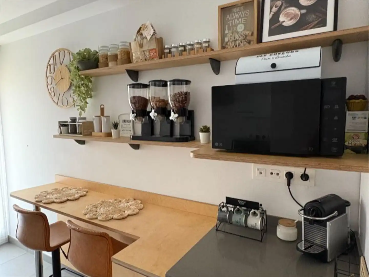 Flat for sale in Carrer del Kurdistan, 76, Can Gambús Kitchen of Flat for sale in Sabadell with Air Conditioner, Terrace and Swimming Pool