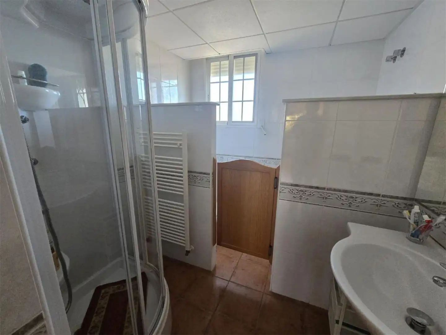 Wohnung zum Verkauf in Plaça Poligono 5, 398, Sax Badezimmer von Wohnung zum Verkauf in Sax mit Klimaanlage, Heizung und Privatgarten