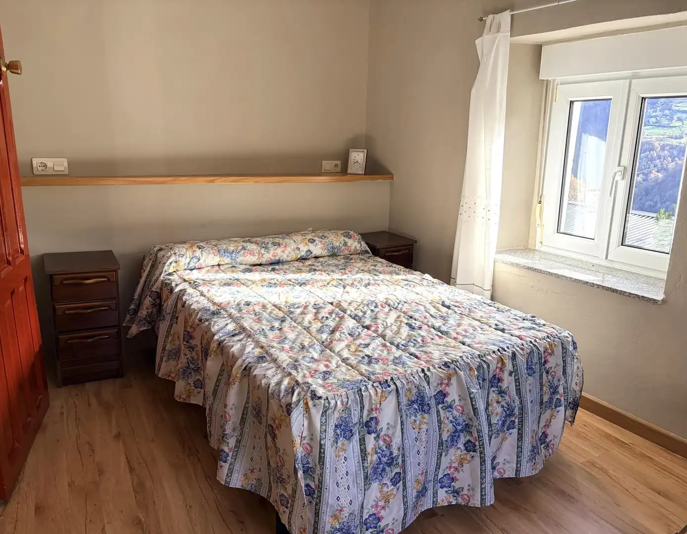 Casa o chalet en venta en Cangas del Narcea Habitación de Casa o chalet en venta en Cangas del Narcea