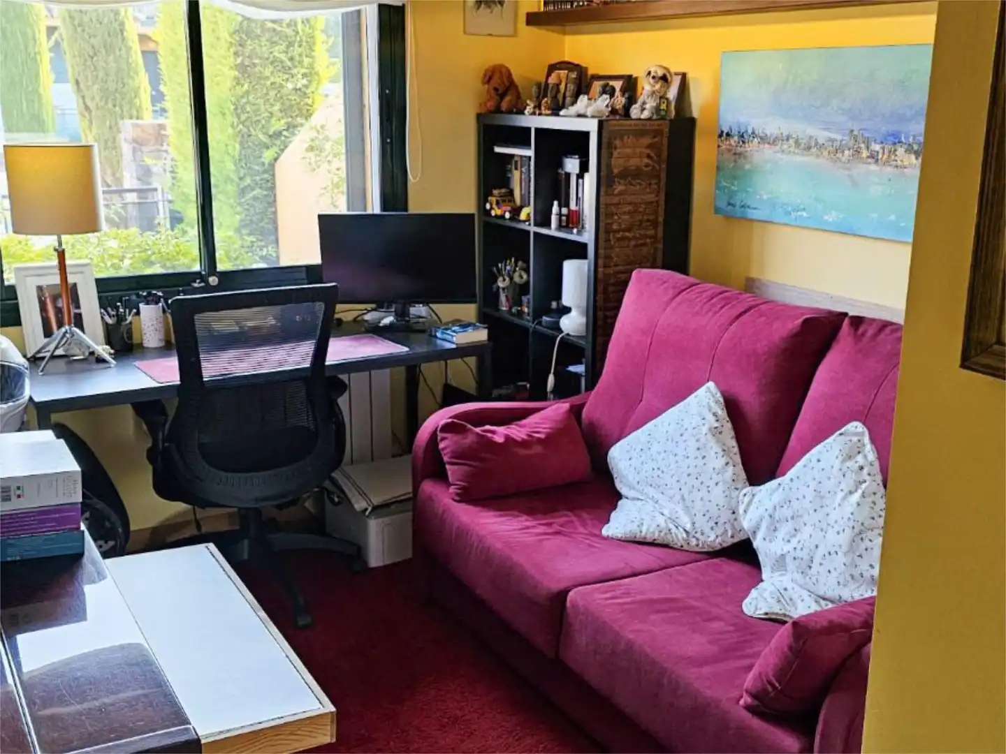 Piso en venta en Carrer del Xiprer, 4, Navata Sala de estar de Piso en venta en Navata con Aire acondicionado, Calefacción y Jardín privado