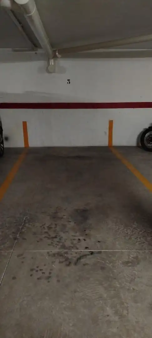 Parking of Garage for rent in Andújar