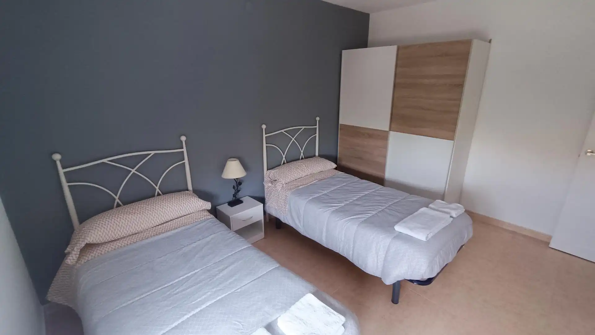 Flat for sale in Ciudad Jardín Virgen del Milagro, 20, Villamuriel de Cerrato Bedroom of Flat for sale in Villamuriel de Cerrato