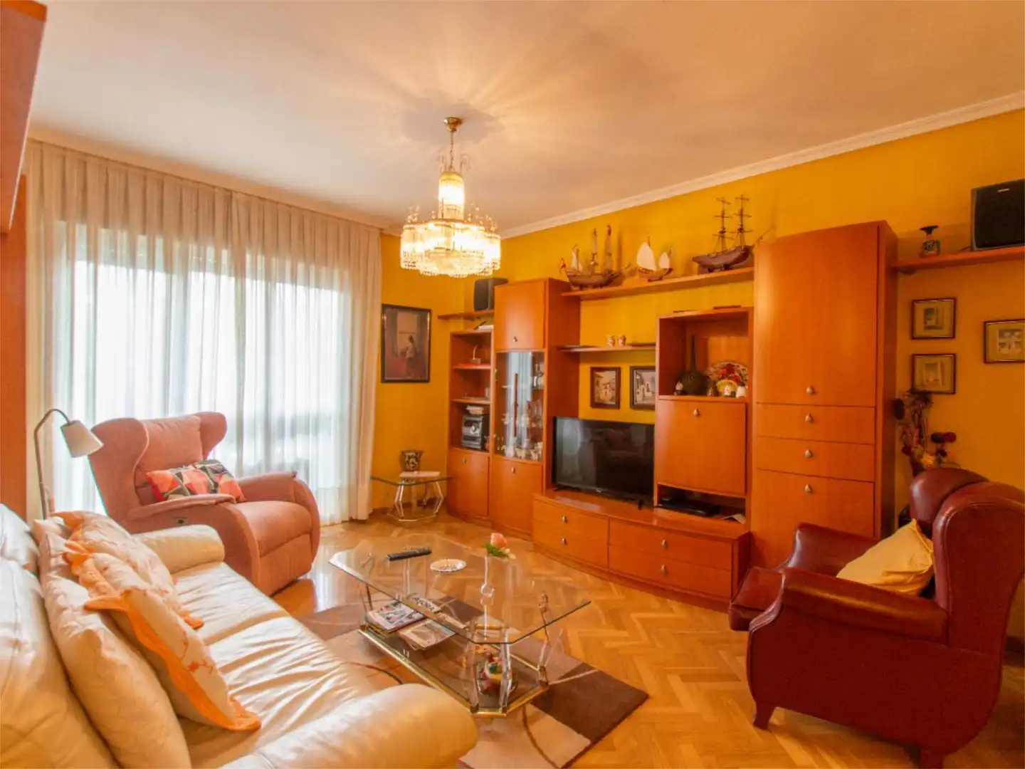 Living room of Flat for sale in Madrid  with Air Conditioner, Heating and Private garden