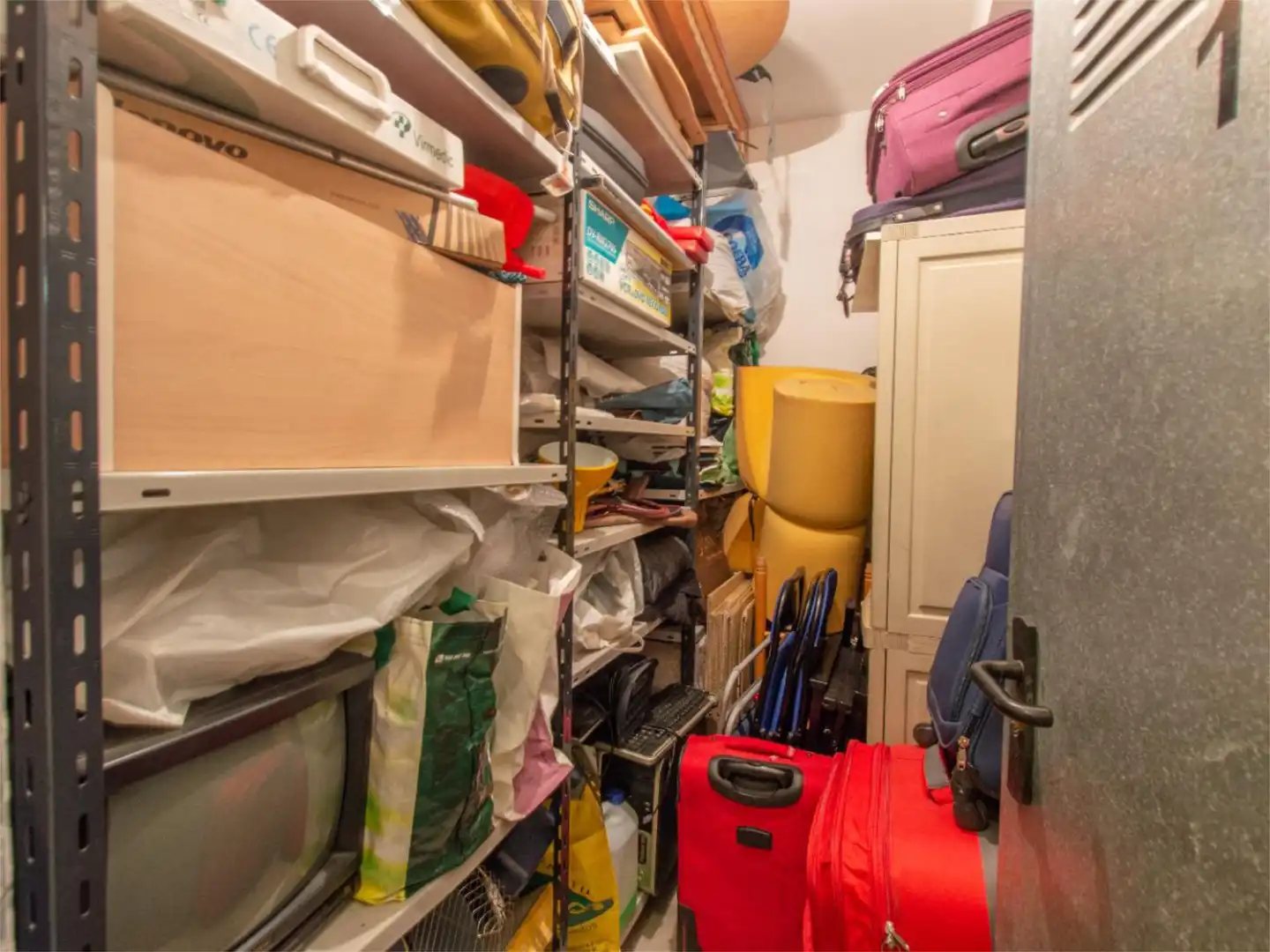 Flat for sale in Madrid  with Air Conditioner, Heating and Private garden