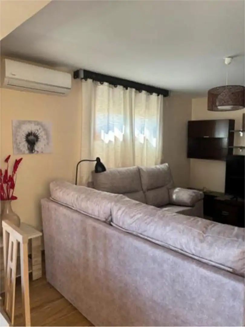 Living room of Flat for rent in Toledo  with Heating, Storage room and Furnished