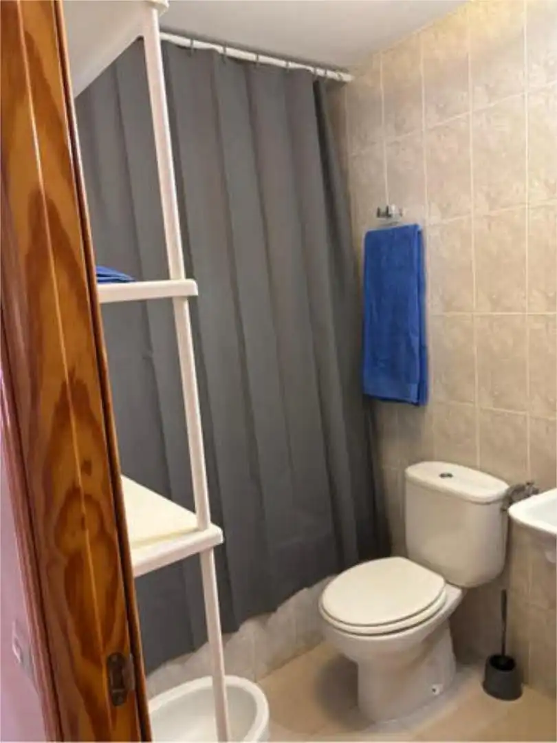 Bathroom of Flat for rent in Toledo  with Heating, Storage room and Furnished
