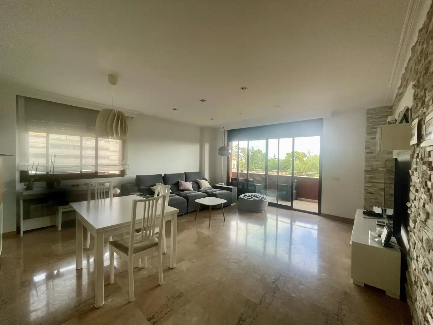 Flat for sale in Carrer d'Olèrdola, 23, Molí de Vent Living room of Flat for sale in Vilanova i la Geltrú with Air Conditioner, Heating and Private garden