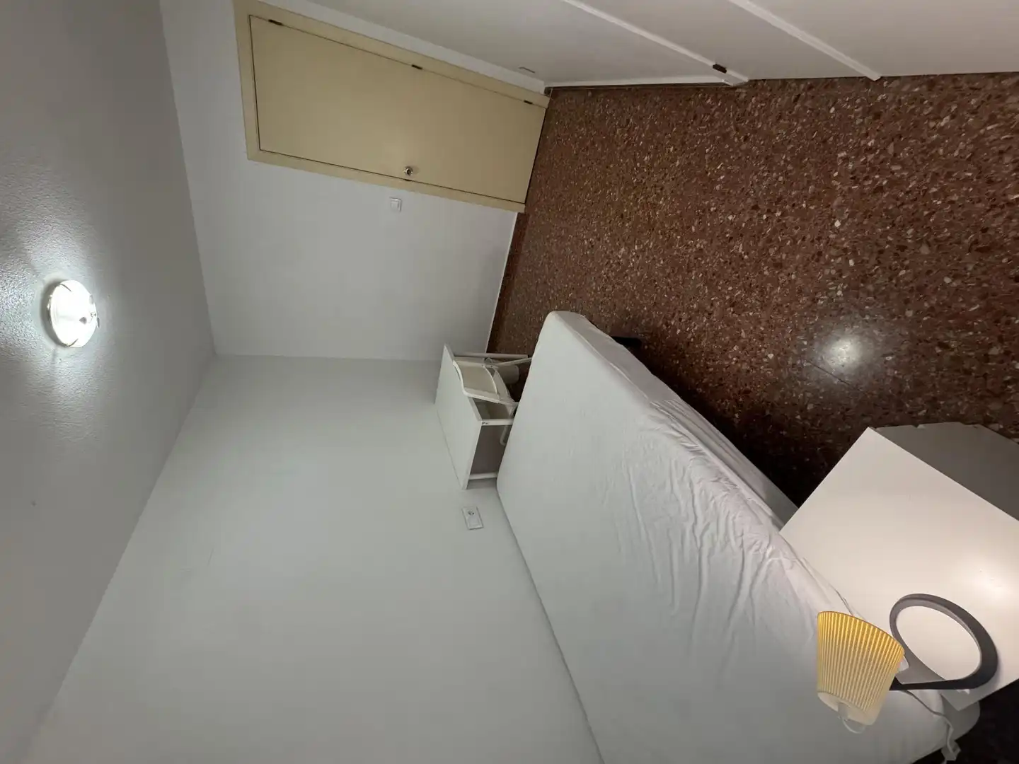 Room in Carrer dels Carters, 73, La Creu Coberta Bedroom of Flat for share in Valencia with Furnished and Balcony