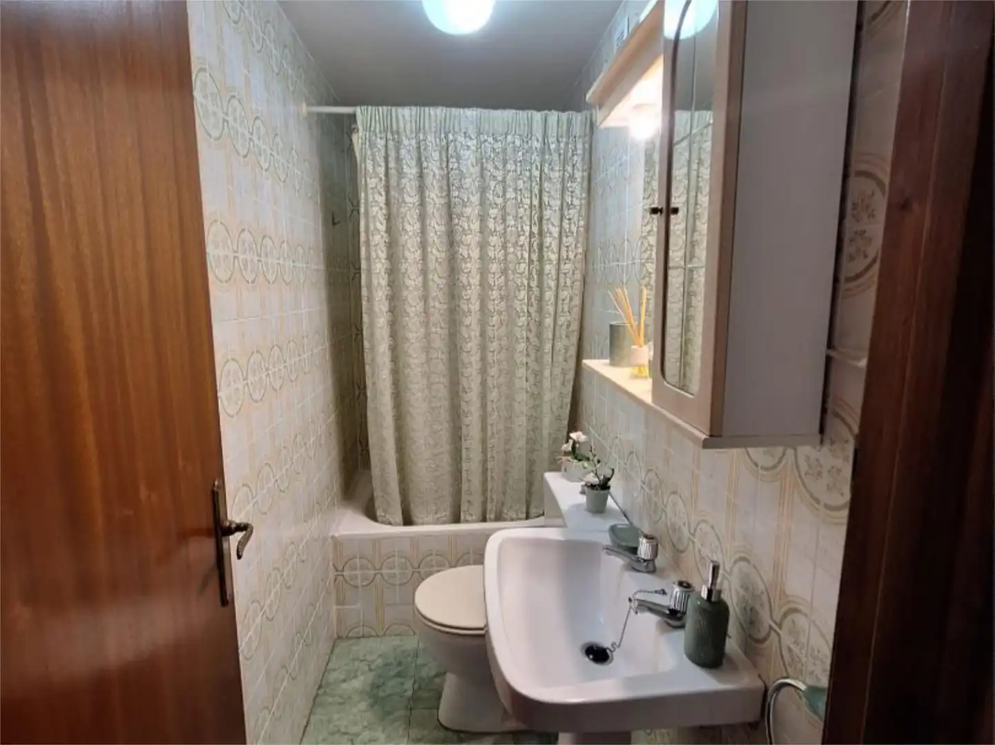 Baño de Piso en venta en Málaga con Aire acondicionado, Calefacción y Terraza