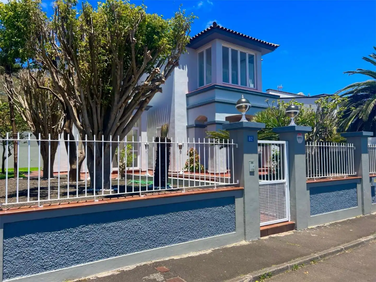 Vista exterior de Pis en venda en San Cristóbal de la Laguna amb Terrassa i Balcó