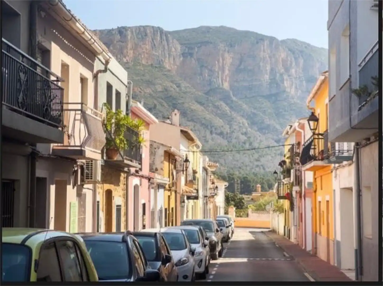 Vista exterior de Casa adosada en venta en Orba con Terraza