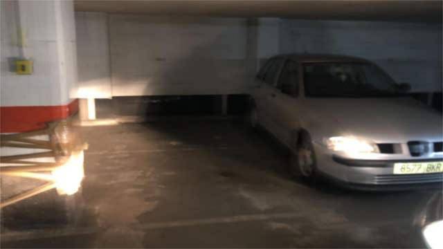 Garaje en Alquiler en Santiago - Arana