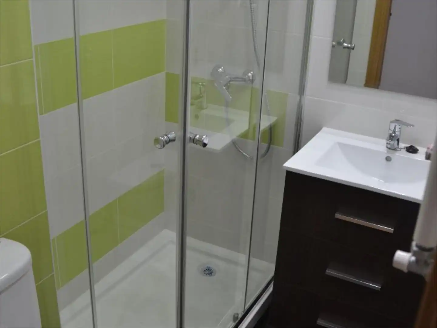 Room in Calle Azabache, 4, Opañel