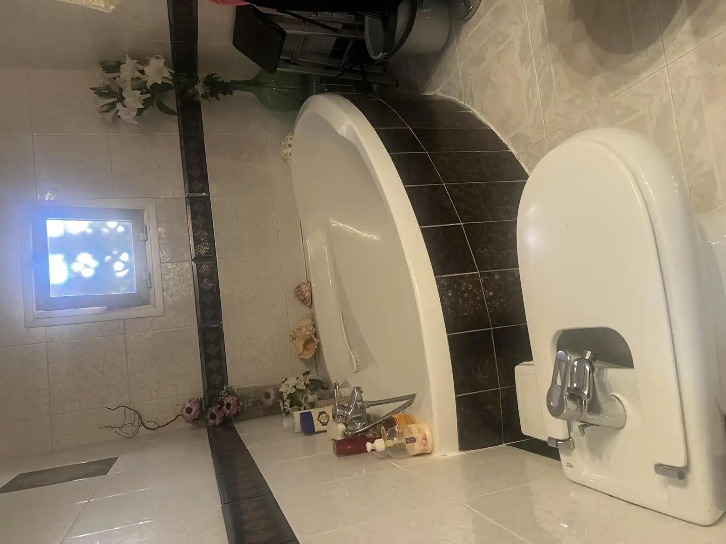 Baño de Casa adosada de alquiler en Zaragoza con Calefacción, Jardín privado y Parquet