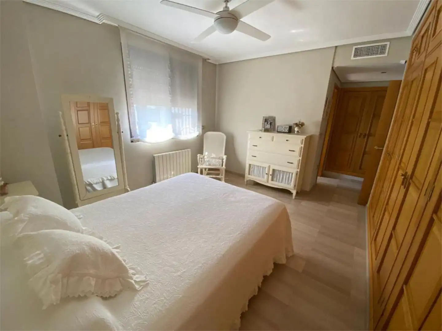 Flat for rent in Calle Bailarina Anna Pavlova, 6, Tablero Bajo - Arruzafilla Flat for rent in Calle Bailarina Anna Pavlova, 6, Tablero Bajo - Arruzafilla