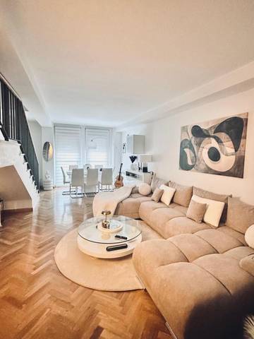 Piso en Venta en Avenida de la Constitución, 135 en Veredillas