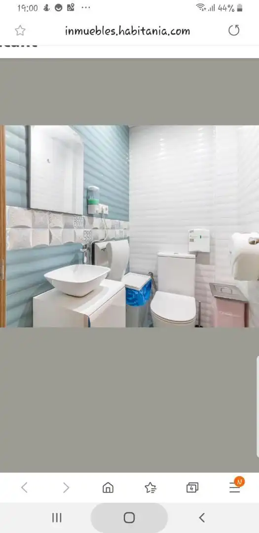Commercial properties for rent in Avenida de Holanda, Playa de San Juan Bathroom of Commercial properties for rent in Alicante / Alacant with Air Conditioner