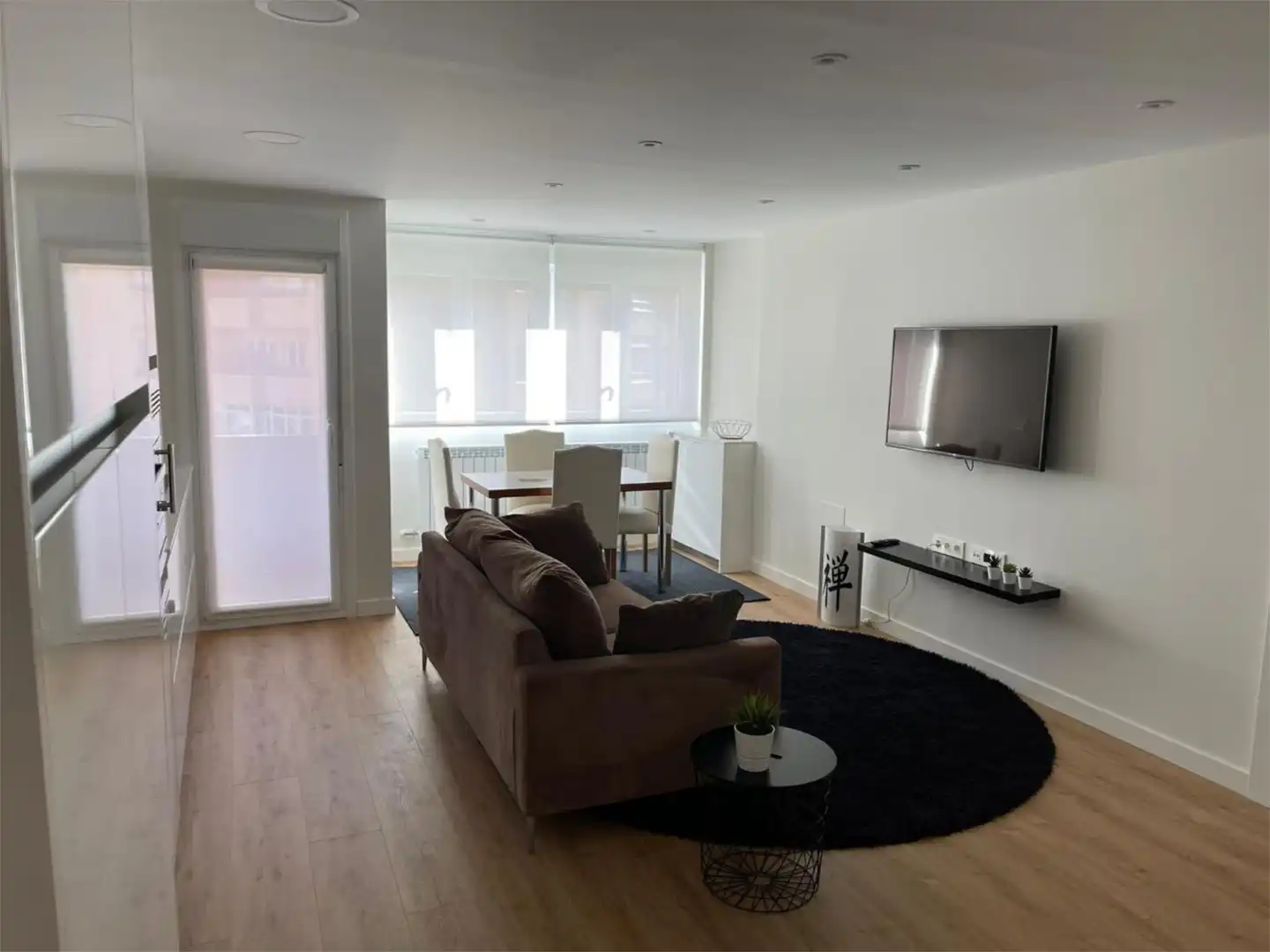 Piso en venta en Obispo Ballester Kalea, 51, Aranbizkarra Sala de estar de Piso en venta en Vitoria - Gasteiz con Terraza y Balcón