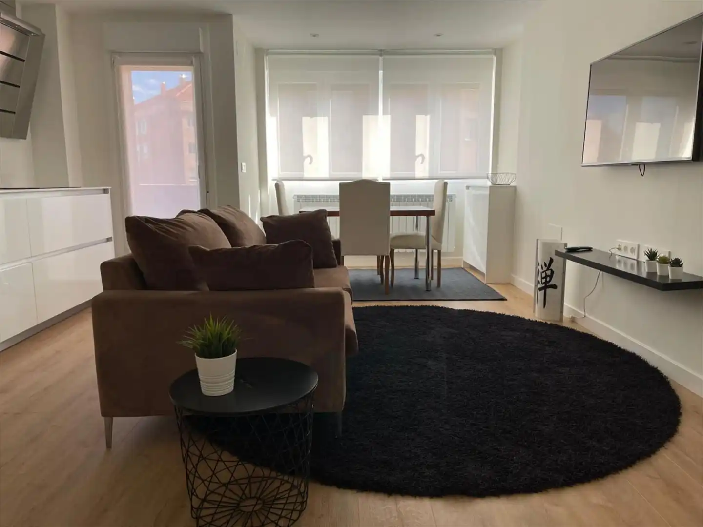 Piso en venta en Obispo Ballester Kalea, 51, Aranbizkarra Sala de estar de Piso en venta en Vitoria - Gasteiz con Terraza y Balcón