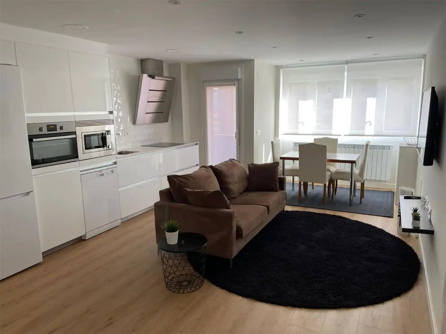 Piso en venta en Obispo Ballester Kalea, 51, Aranbizkarra Sala de estar de Piso en venta en Vitoria - Gasteiz con Terraza y Balcón