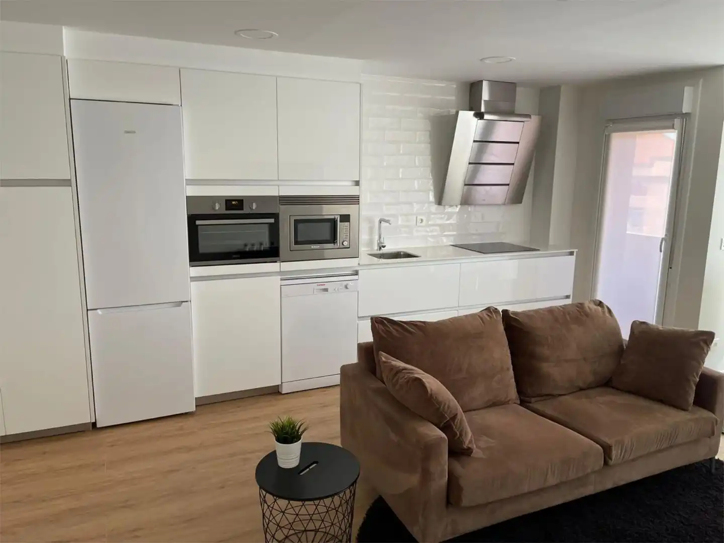 Piso en venta en Obispo Ballester Kalea, 51, Aranbizkarra Cocina de Piso en venta en Vitoria - Gasteiz con Terraza y Balcón