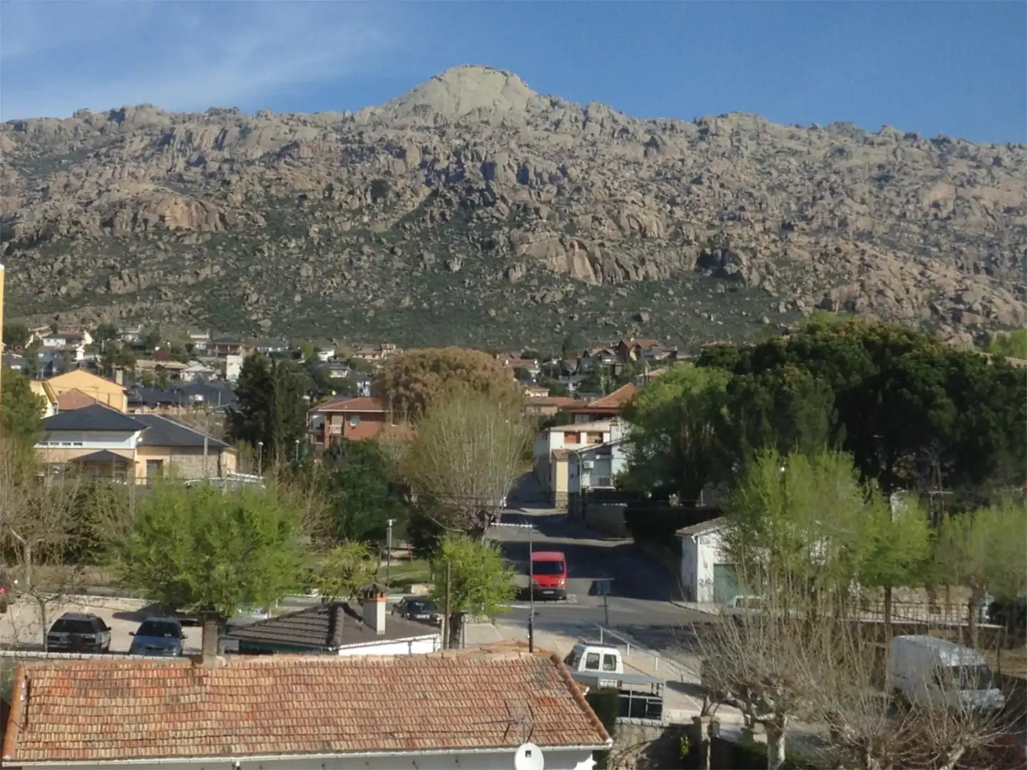 Exterior view of Flat for sale in Manzanares El Real