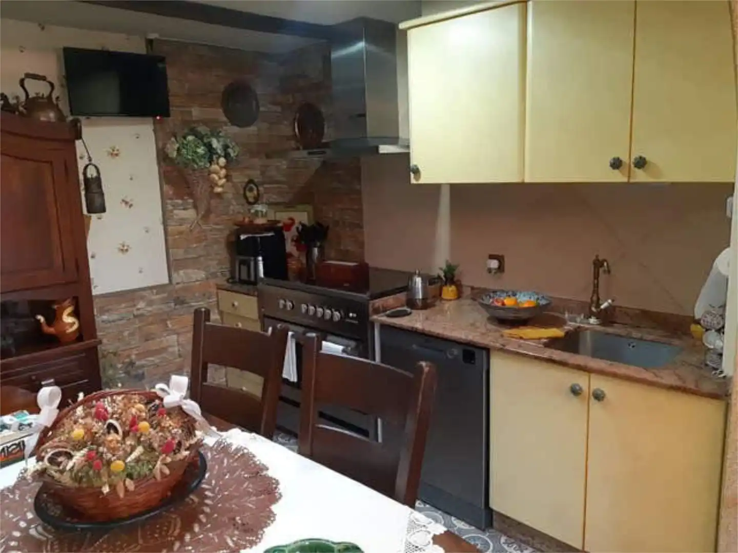 Casa o chalet en venta en Carral Cocina de Casa o chalet en venta en Carral con Terraza