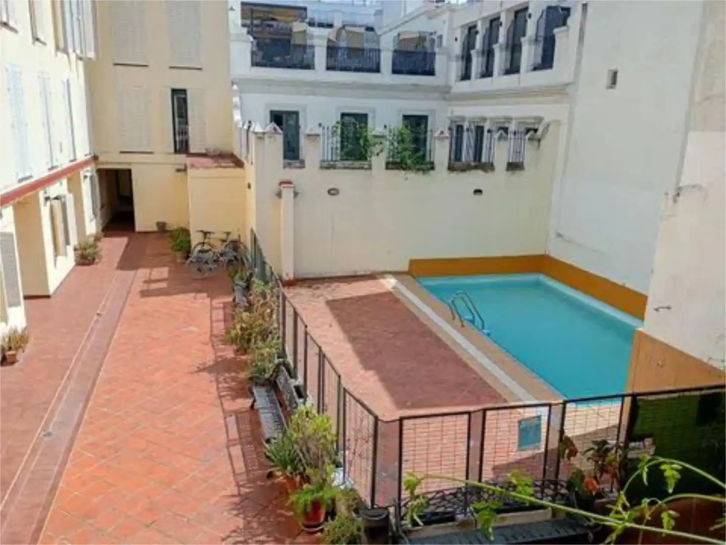 Piscina de Piso en venta en  Sevilla Capital con Aire acondicionado y Piscina