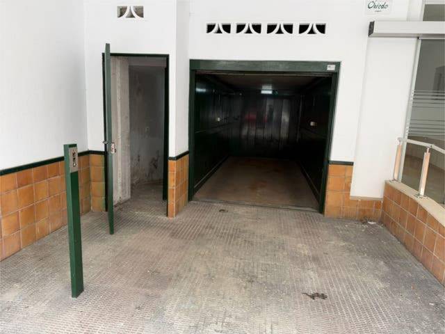 Garaje en Alquiler en Luanco - Aramar - Antromero