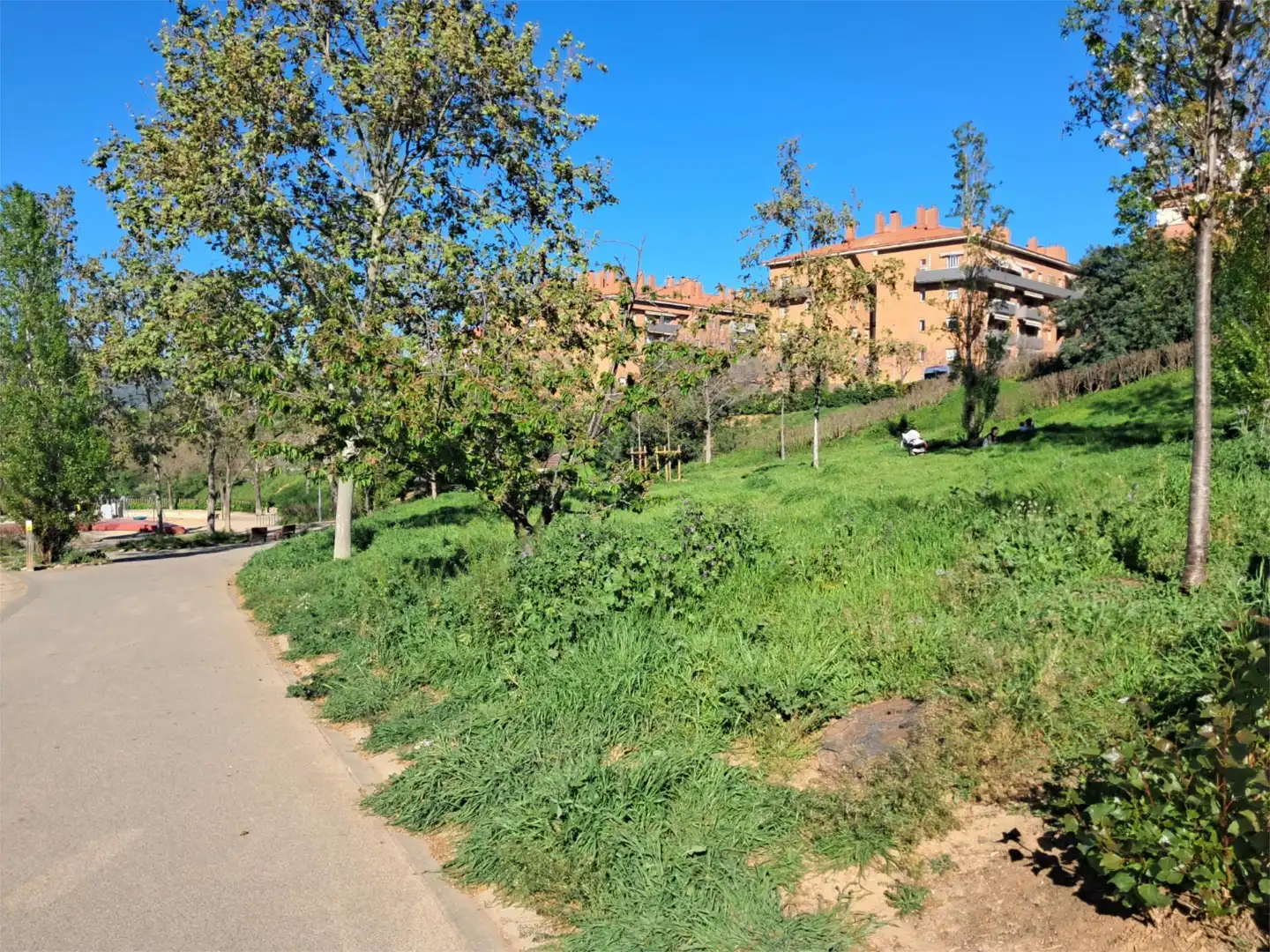 Vista exterior de Piso en venta en Santa Coloma de Cervelló con Calefacción, Jardín privado y Parquet